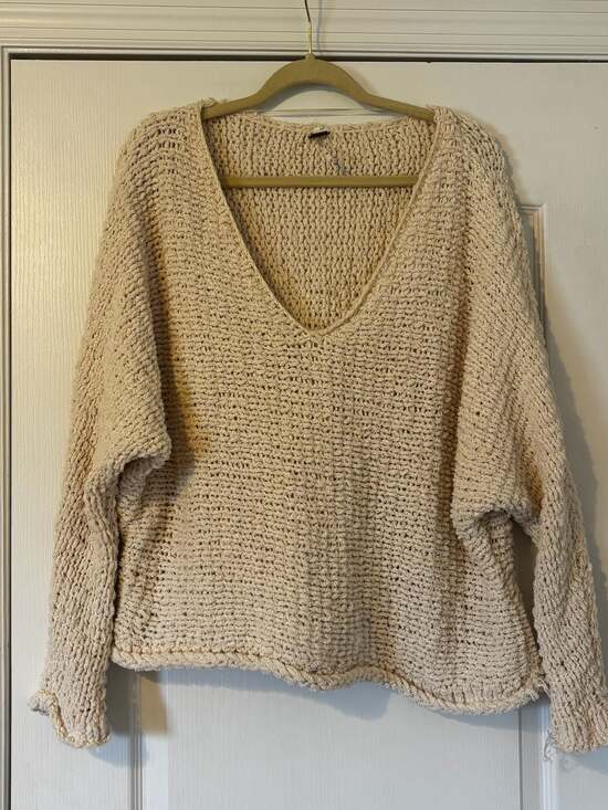 Free People Sweaters - Free People My Only Sunshine Oversized V-Neck Chunky Knit Sweater Cream Size XS